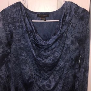 Show stopping blue blouse!